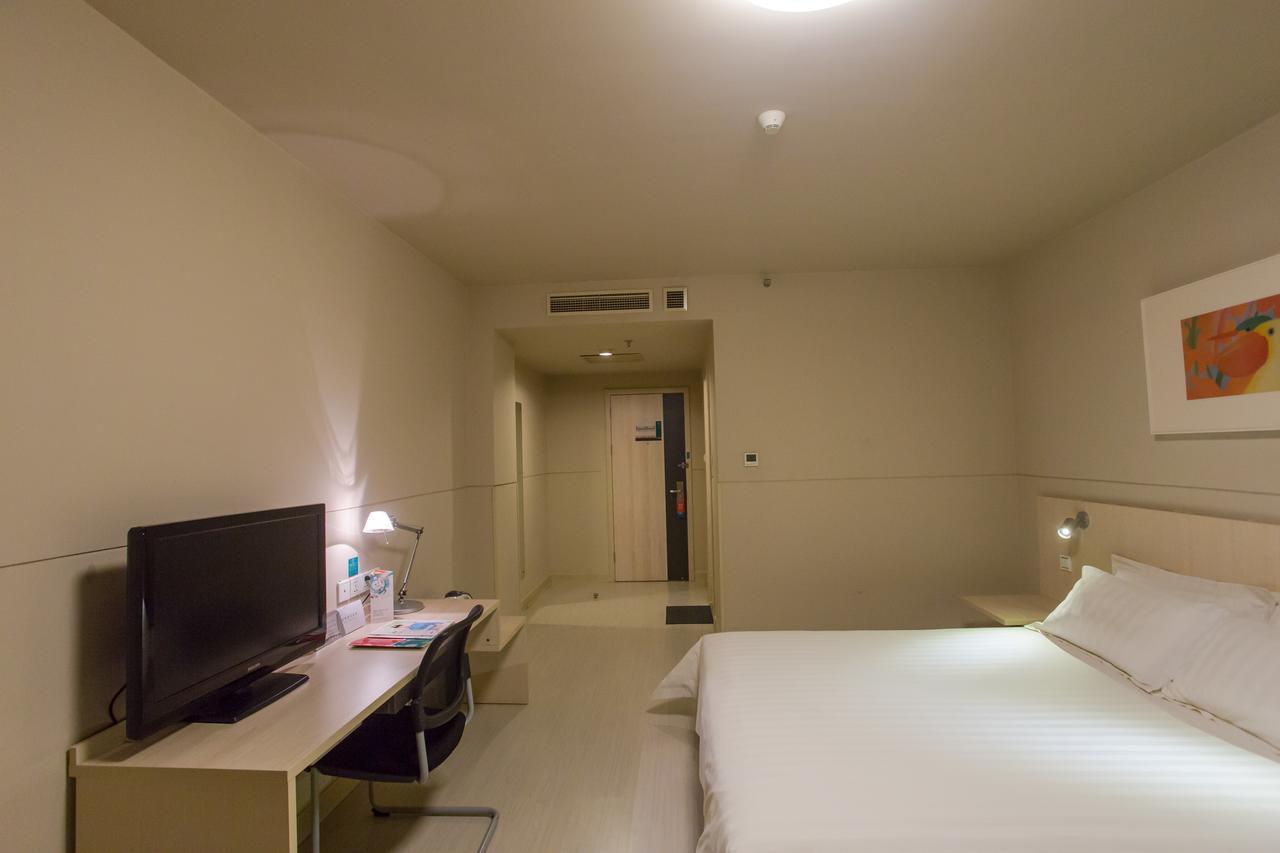 Jinjiang Inn Beijing East Lianshi Road מראה חיצוני תמונה