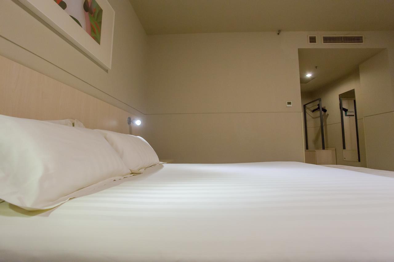 Jinjiang Inn Beijing East Lianshi Road מראה חיצוני תמונה